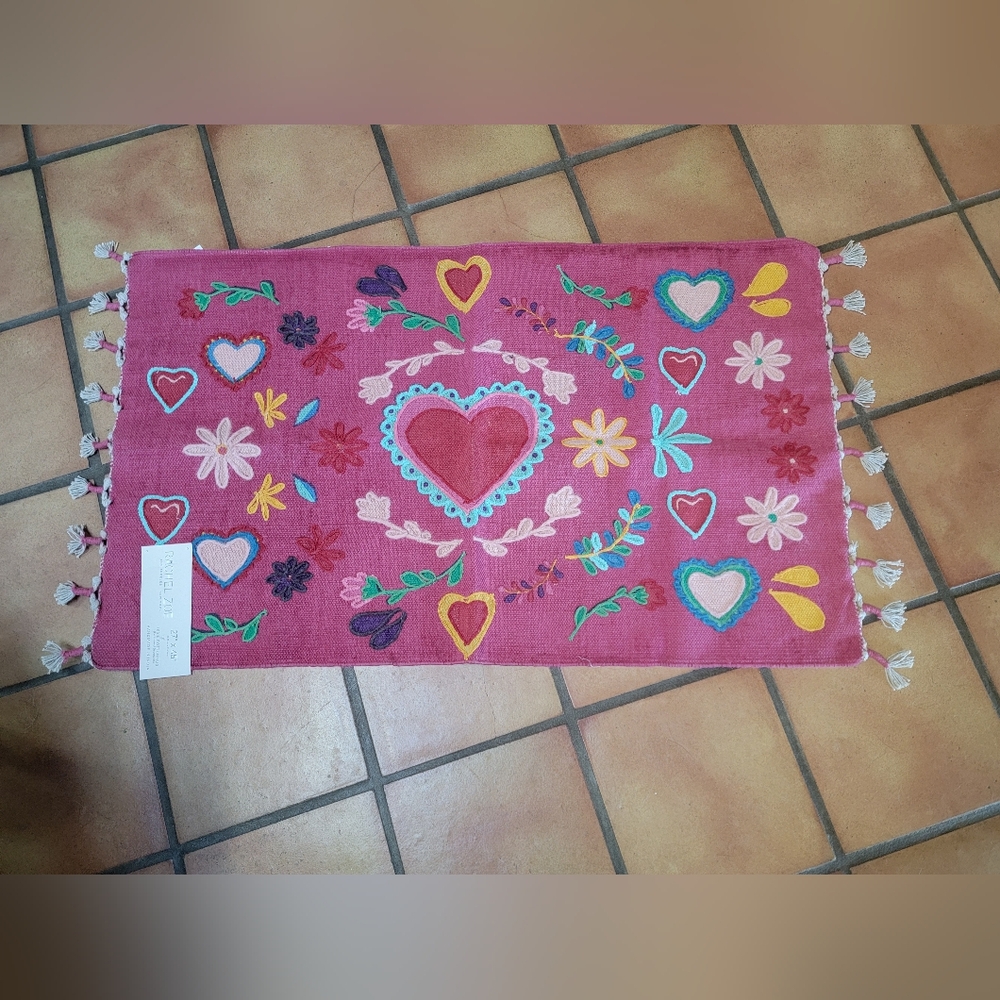 Gorgeous Rachel Zoe Colorful Heart and Floral Pattern Rug ❤️